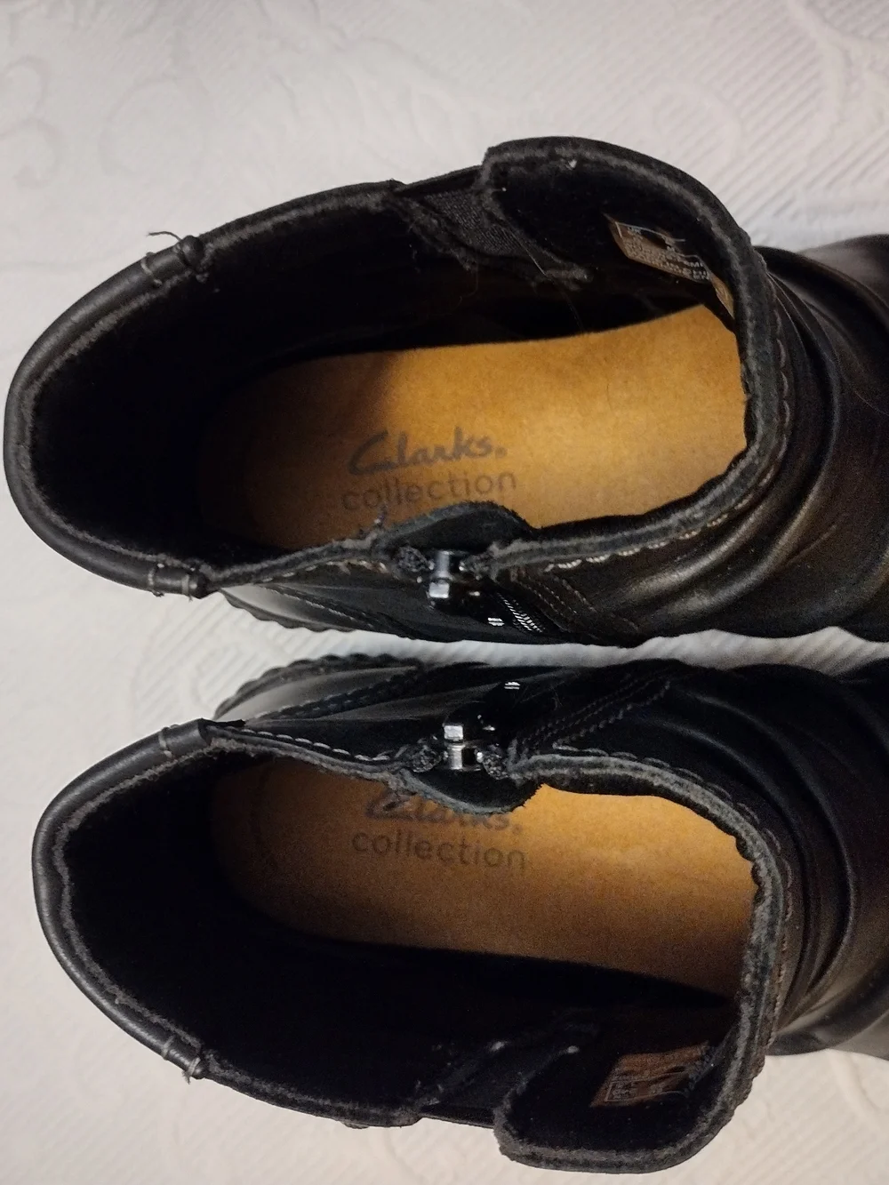 Clarks classic women